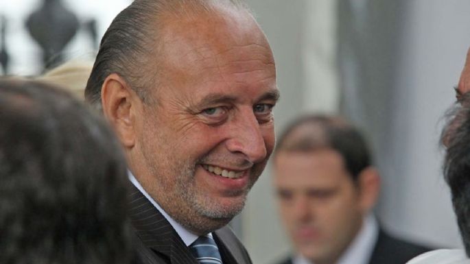 Manzano no cumplió y la planta piloto de PRC todavía no funciona