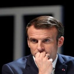 Francia: la imagen de Macron cayó a niveles más bajos