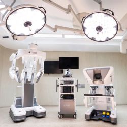 Un hospital argentino incorporó un robot quirúrgico