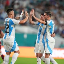 La Selección argentina, sin Messi, derrotó Venezuela