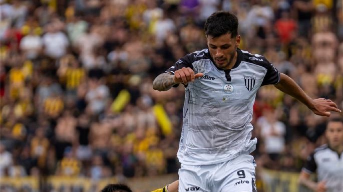 ¡Este es el Viejo Lobo! Gimnasia, contra el VAR, derrotó a Madryn y ascendió