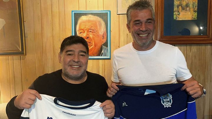 Desde Maradona hasta Russo: los DTs que fallecieron en plenas funciones