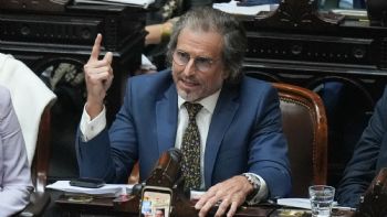 El oficialismo obtuvo dictamen para el Presupuesto 2026