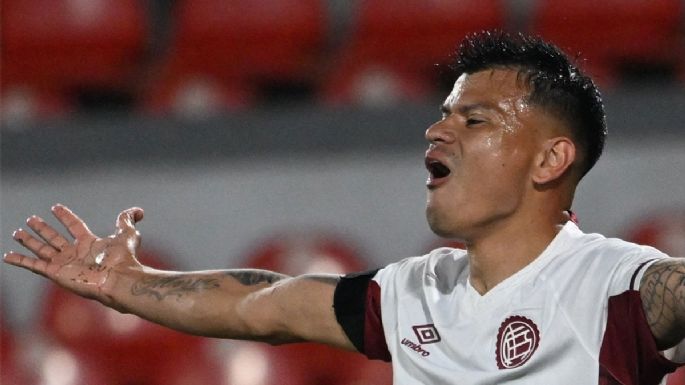 Lanús hundió aún más a Independiente al ganarle en Avellaneda