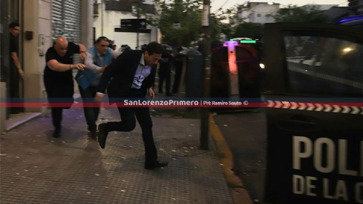 Marcelo Moretti volvió a la sede de San Lorenzo y debió huir en un patrullero