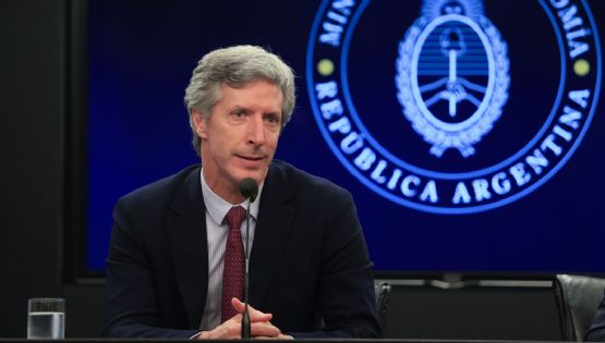 Bausili también descartó modificar el tipo de cambio