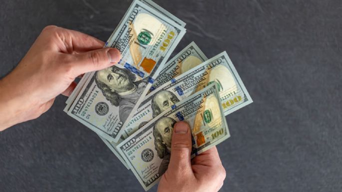 Pese a los aportes de Bessent, el dólar cerró la semana en alza