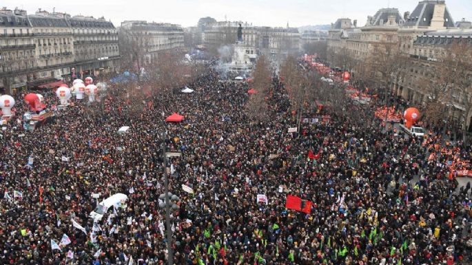 Masivas marchas en Francia contra el plan de ajuste del Gobierno