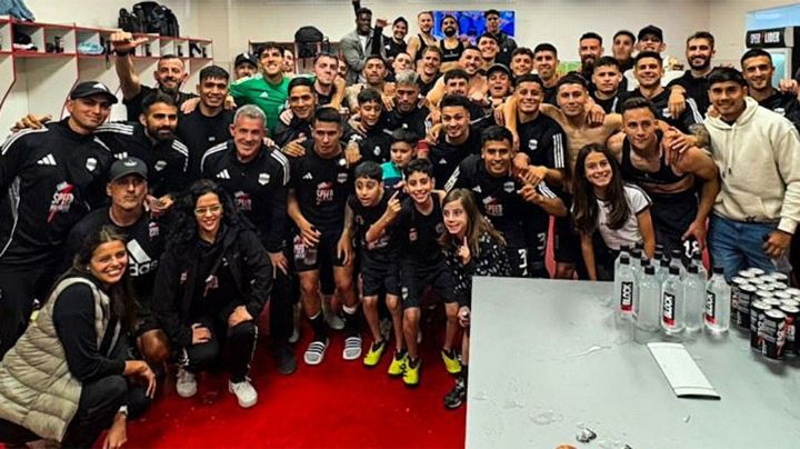 El poderoso Riestra le ganó a Instituto y sigue como líder de la Zona B