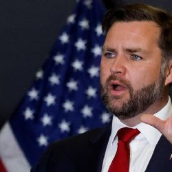 Vance afirma que el alto el fuego en Gaza está OK