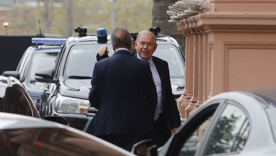 A cuatro días de las elecciones, renunció el canciller Werthein