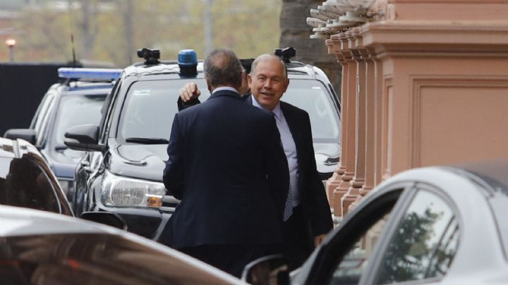 A cuatro días de las elecciones, renunció el canciller Werthein