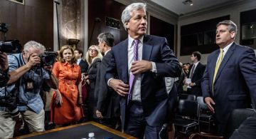 Confirman una reunión clave entre Caputo y el CEO de JP Morgan