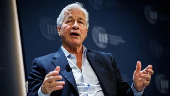 Javier Milei se reúne con el CEO del JP Morgan en un hotel 5 estrellas