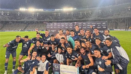 ¡La Lepra es finalista! Independiente Rivadavia eliminó a River por penales