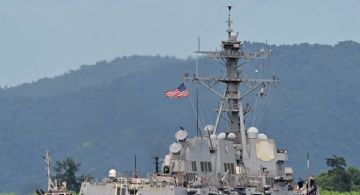 El buque de guerra de Estados Unidos llegó a Trinidad y Tobago, frente a Venezuela