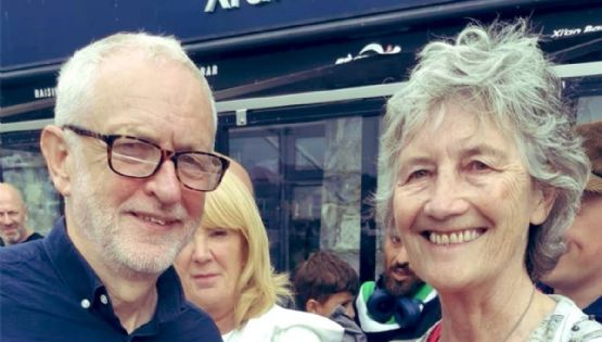 Catherine Connolly ganó las elecciones presidenciales de Irlanda