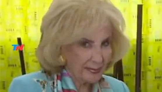 A sus 98 años, Mirtha Legrand fue a votar "con ganas de llorar pero de alegría"