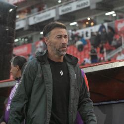 Otro técnico que voló: Kily González, despedido de Platense