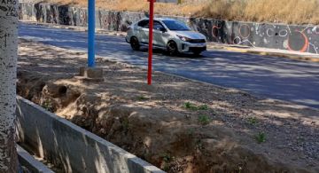 Mejor tomarse un taxi: advierten sobre una peligrosa parada de colectivos en Maipú