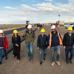 Tras siete años, y en plena campaña, Cornejo inaugura la Variante Palmira