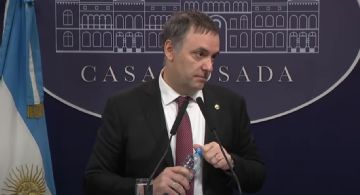 La Justicia investiga otro posible viaje de Manuel Adorni