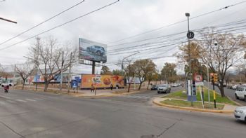 Tragedia en Godoy Cruz: murió un trabajador que descolgada cables del trole