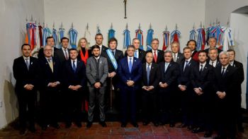 Milei le presenta a los gobernadores aliados las reformas laboral e impositiva 