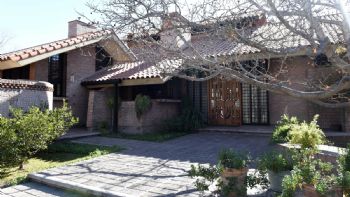 Destinan otros $50 millones a la residencia del gobernador