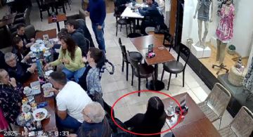 Mechera en acción: así roban un celular en La Barraca en cuestión de segundos