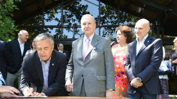 Barril sin fondo: destinan otros $18 millones para la residencia oficial