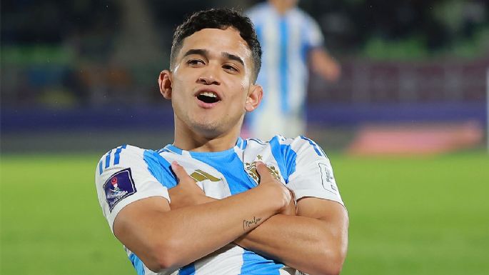 La Selección argentina ganó el Grupo D ante Italia