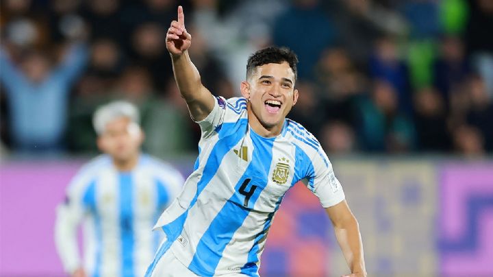 La Selección argentina ganó el Grupo D ante Italia