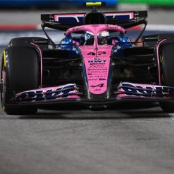 Colapinto tuvo una buena largada pero terminó decimosexto en Singapur