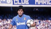 Foto ilustrativa de la nota titulada: Subastarán camisetas históricas de Diego Maradona