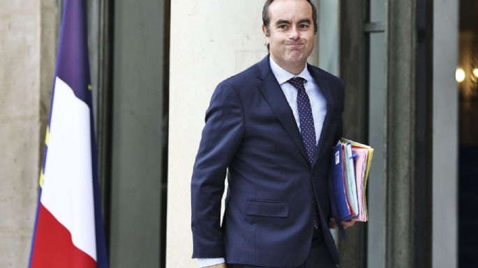 Renunció el nuevo primer ministro de Francia