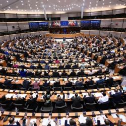 El Parlamento Europeo endurece su la política migratoria