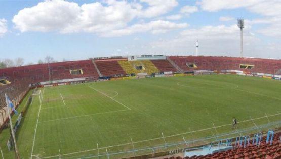 Por qué Deportivo Español desvinculó al abogado que tocó con Milei