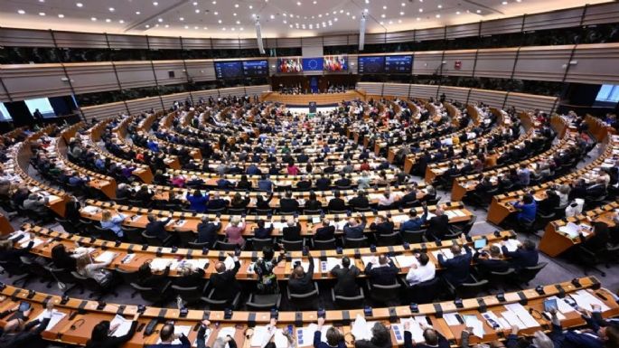 El Parlamento Europeo endurece su la política migratoria