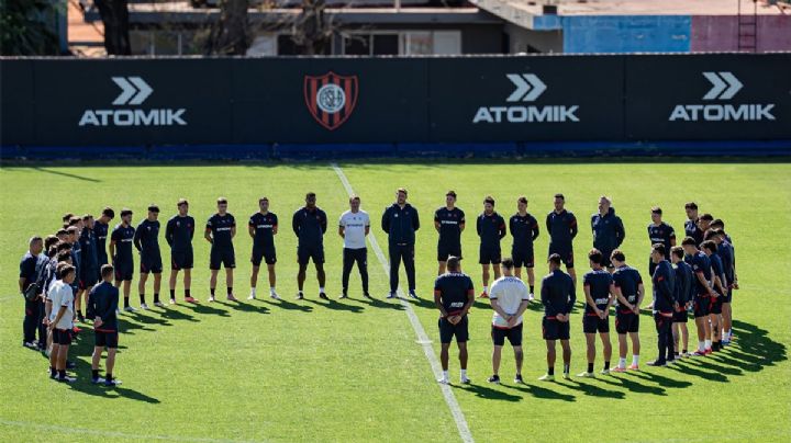 El plantel de San Lorenzo fue a La Bombonera a despedir a Russo