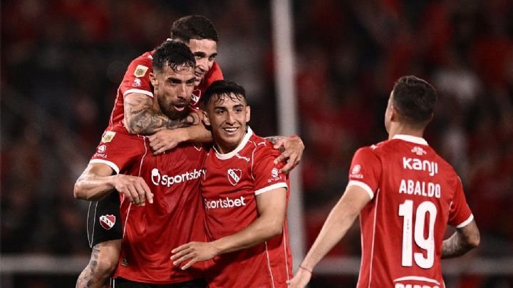 Independiente goleó a Atlético Tucumán y dejó último al Tomba