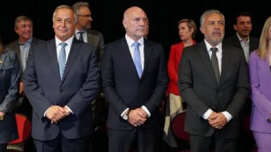 Foto iliustrativa de  Cornejo acelera nombramientos en la Justicia