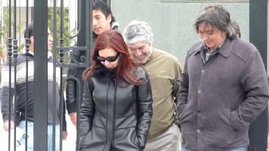 Foto iliustrativa de  Son más de 35 los exfuncionarios k que quedaron presos o con procesos penales