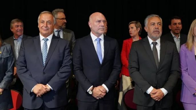 La crisis de confianza que se autogeneró Alfredo Cornejo