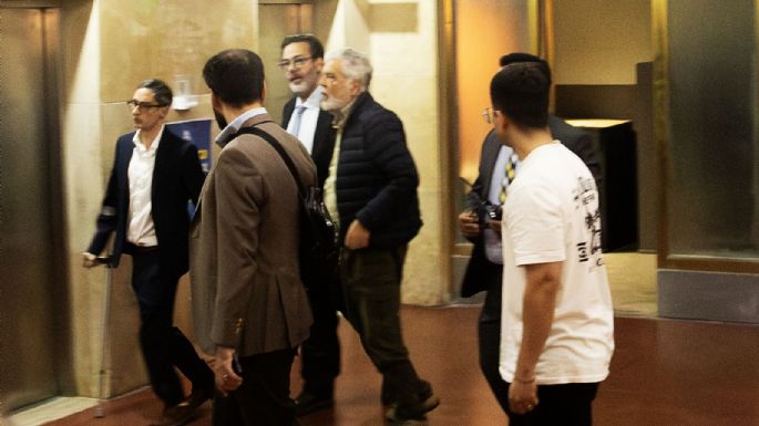 Julio De Vido se entregó en Comodoro Py e irá a prisión