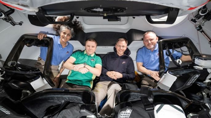 Cuánto cuesta viajar en cohete al espacio y dormir en una estación privada