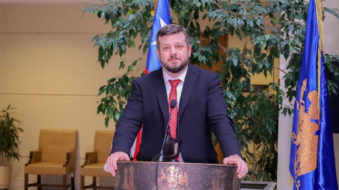 El libertario que saltó de YouTube al congreso y busca la presidencia de Chile