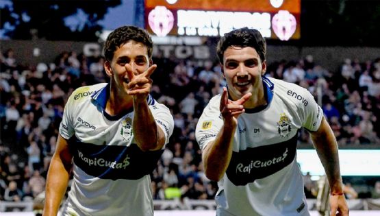 Gimnasia La Plata goleó a Platense y se metió en los Playoffs