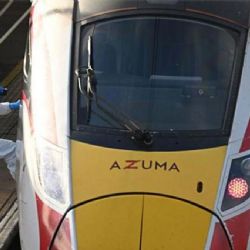 Horror en un tren a Londres: 10 apuñalados y 2 en estado crítico