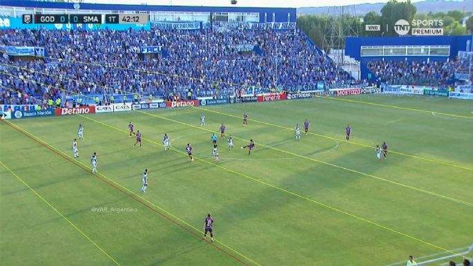 Godoy Cruz, perjudicado ante San Martín de San Juan, sigue sin ganar en el Gambarte